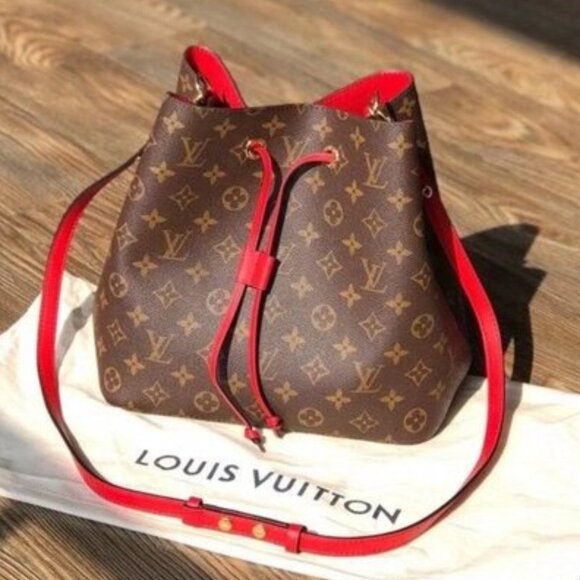 LOUIS VUITTON Monogram NeoNoe Bucket Bag-Red Interior - Picture 1 of 4
